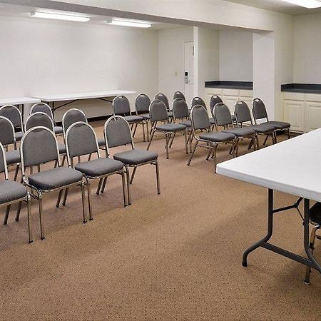 Americas Best Value Inn Smackover Exterior photo