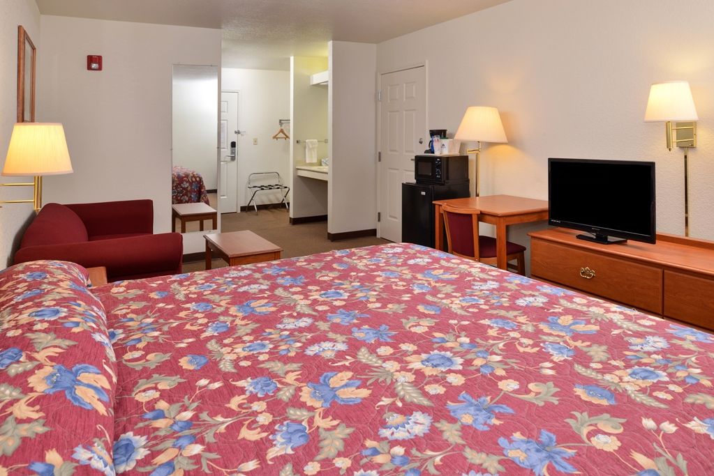 Americas Best Value Inn Smackover Room photo